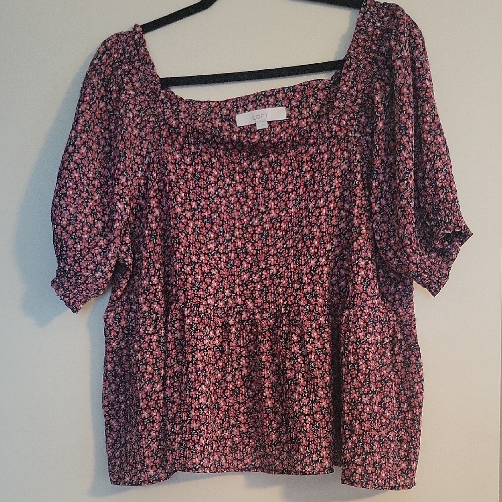 LOFT Red and White Puff Sleeve Smocked Blouse